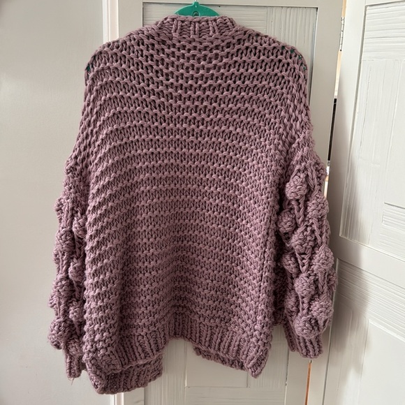 Mauve Bubble Sweater - Picture 2 of 7